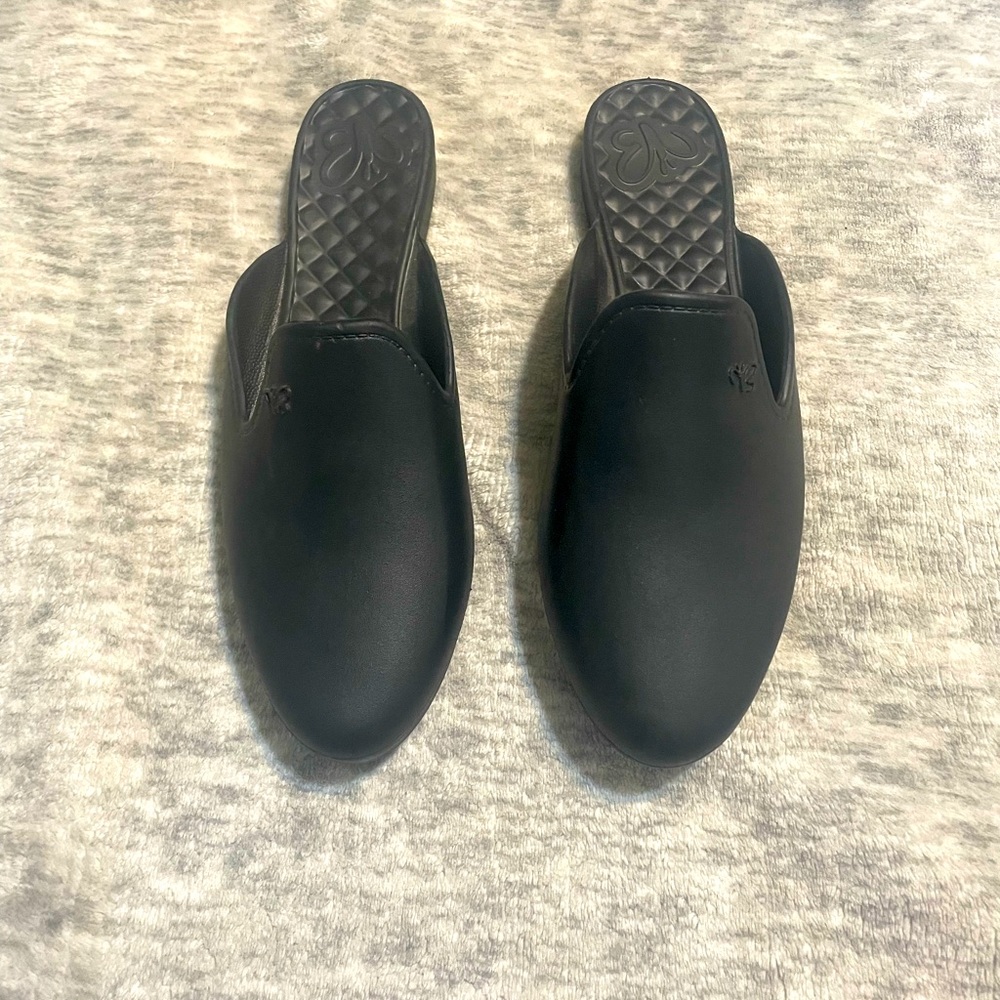 Women’s Loafer Mules by Bert’s Shoes